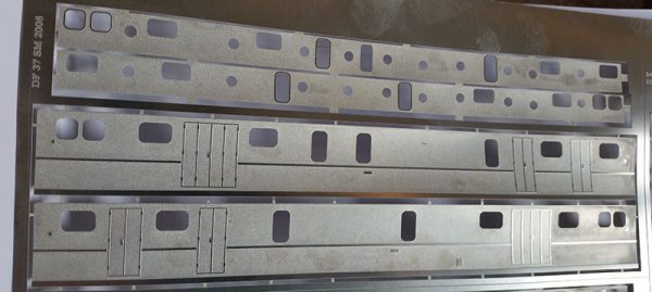 SM4-010 NSB DF37 post-koduktør m/dekaler