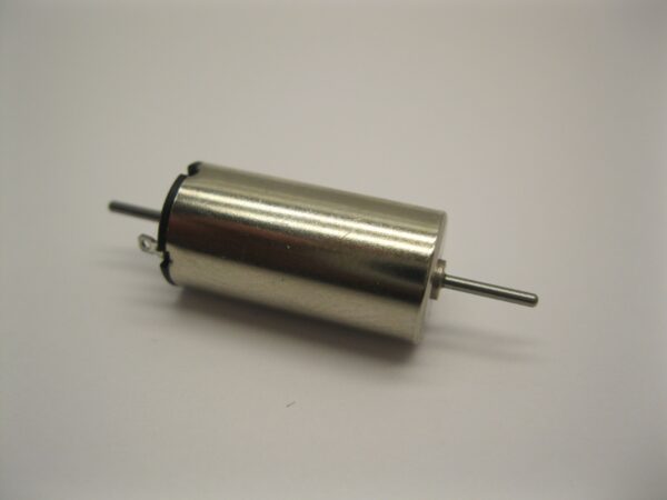 1020D Motor 10x20 mm - 2 motoraksler